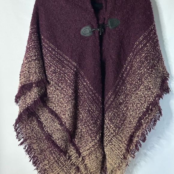 Woman Sweater Shawl one size - Picture 2 of 3